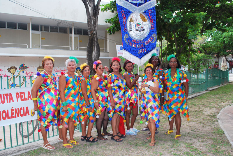 carnaval_2009_bloco_3idade_quinta_pre_-adria-de-souza-003