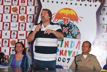 foto-da-coletiva_passarinho foto-da-coletiva_passarinho