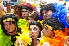 Virgens de Verdade no Carnaval 2010. Foto: Passarinho/Pref.Olinda