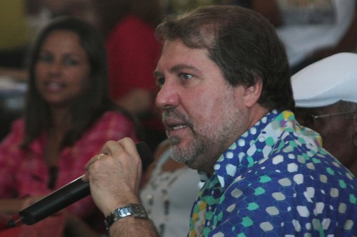Renildo Calheiros destacou os serviços que serão prestados durante o carnaval para trazer mais conforto e segurança para o folião. Foto: Luiz Fabiano/Pref.Olinda Renildo Calheiros destacou os serviços que serão prestados durante o carnaval para trazer mais conforto e segurança para o folião. Foto: Luiz Fabiano/Pref.Olinda