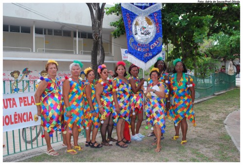 Haverá a eleição do rei e rainha idosos do Carnaval, da fantasia mais bonita, da mais criativa e do grupo mais animado. Foto: Ádria de Souza/Pref.Olinda Haverá a eleição do rei e rainha idosos do Carnaval, da fantasia mais bonita, da mais criativa e do grupo mais animado. Foto: Ádria de Souza/Pref.Olinda